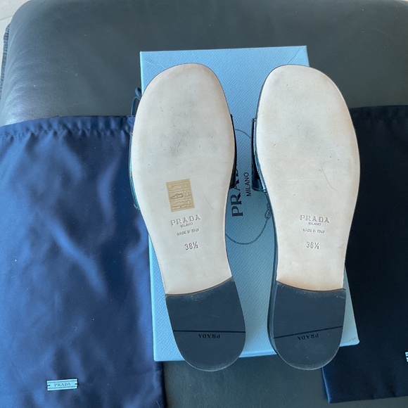 NWT PRADA Black/Red Patent Sandals Size 38.5. Made in Italy. - Picture 5 of 7